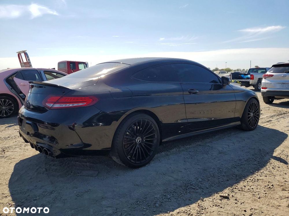 Mercedes-Benz Klasa C 43 AMG 4MATIC - 3
