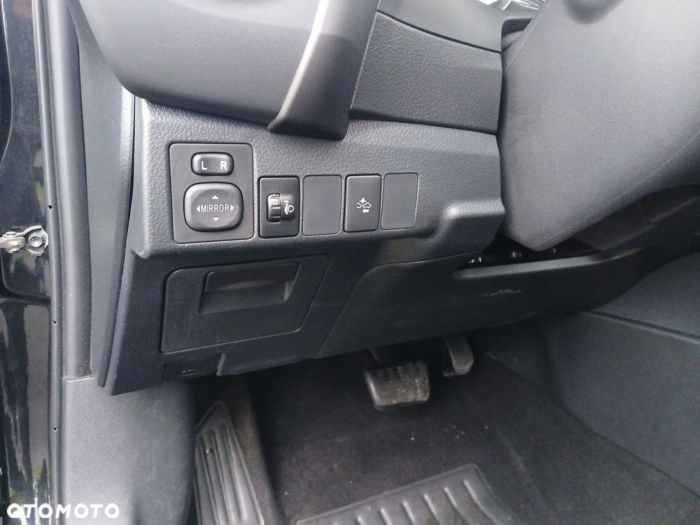 Toyota Corolla 1.6 Comfort MS - 41