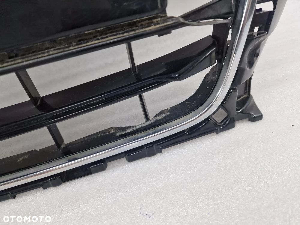 AUDI A3 8V / 8V3 12- CHROM / RAMKA ATRAPY / GRILLA PRZEDNIEGO PRZÓD , NR AUKCJI GL590 - 10