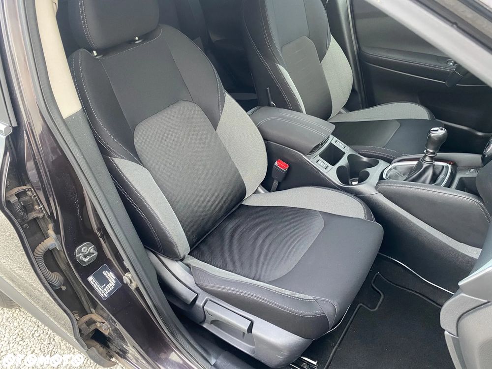 Nissan Qashqai 1.6 DIG-T N-Tec - 28
