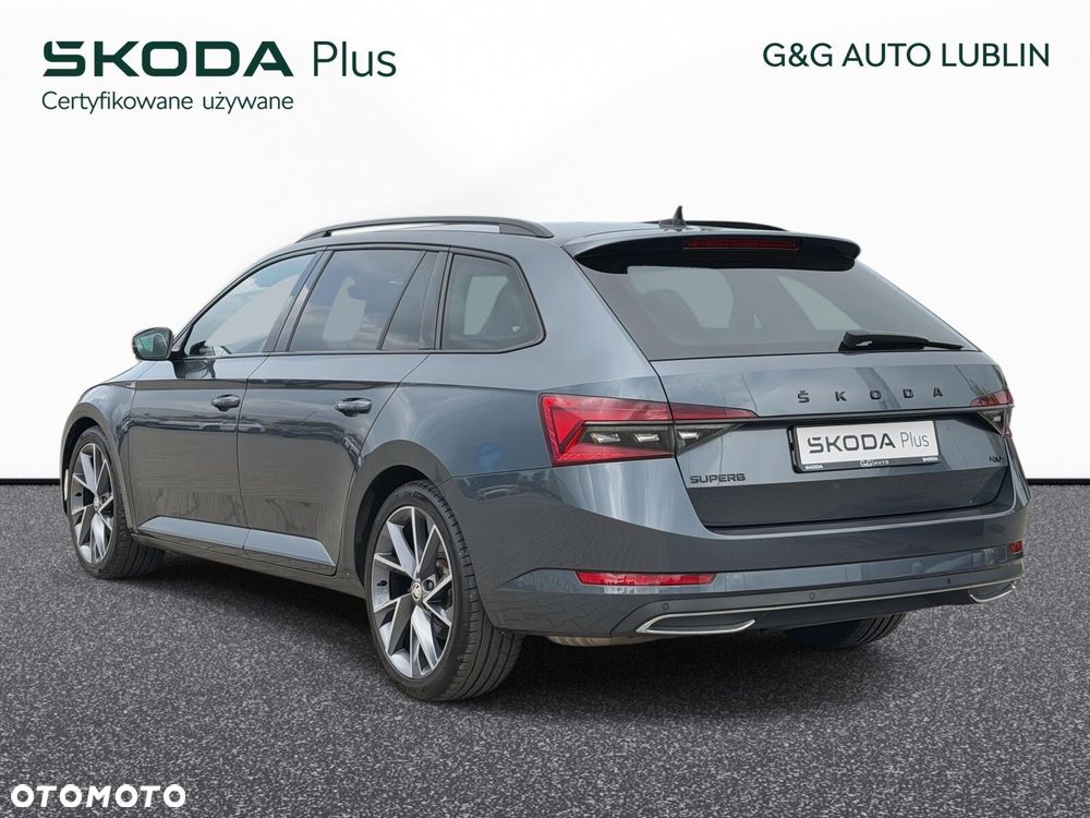 Skoda Superb 2.0 TDI SCR 4x4 Sportline DSG - 8