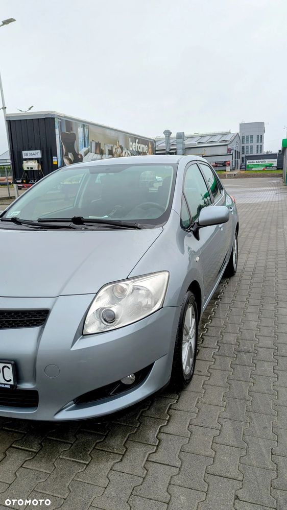 Toyota Auris 1.6 VVT-i Prestige - 3