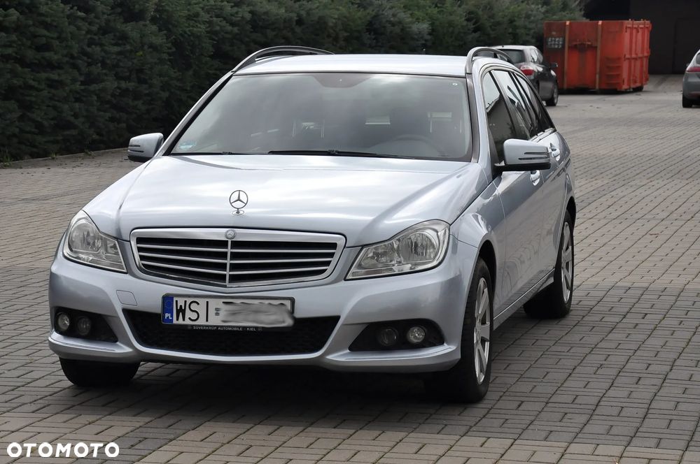 Mercedes-Benz Klasa C 200 CDI DPF (BlueEFFICIENCY) - 2