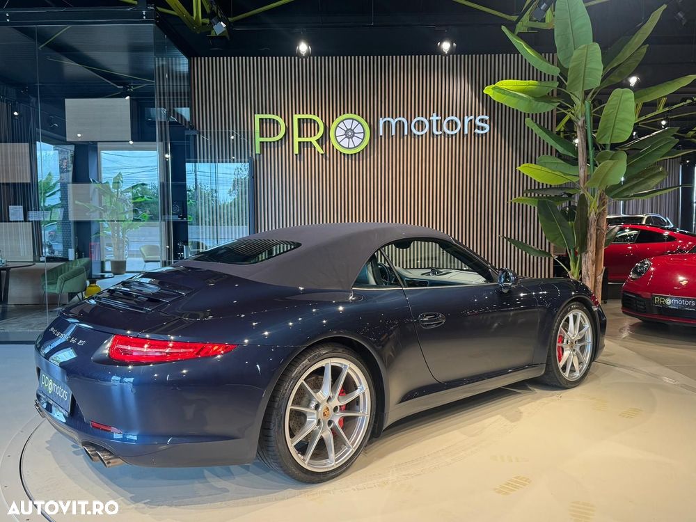 Porsche 911 - 12