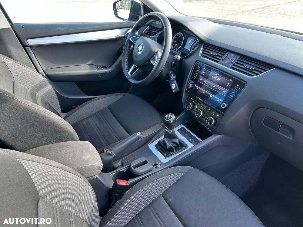 Skoda Octavia 1.5 TSI ACT Ambition - 16