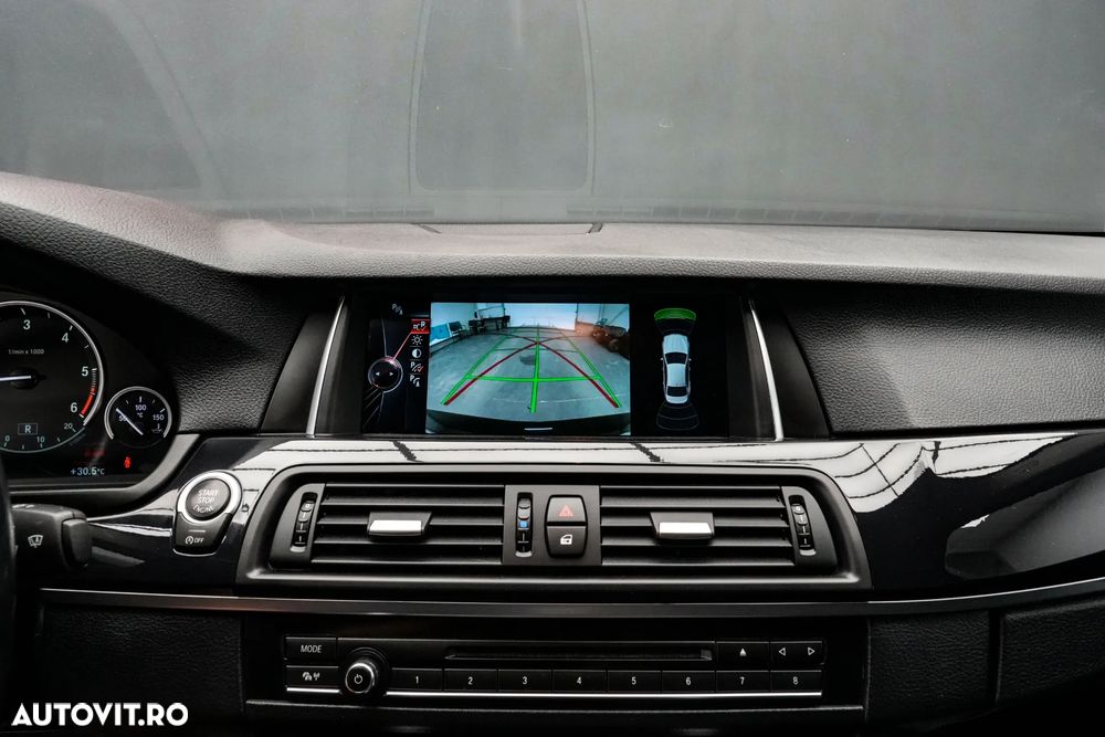 BMW Seria 5 520d xDrive AT - 23
