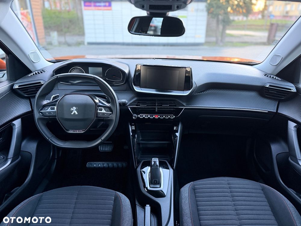 Peugeot 2008 PureTech 130 EAT8 Active - 23