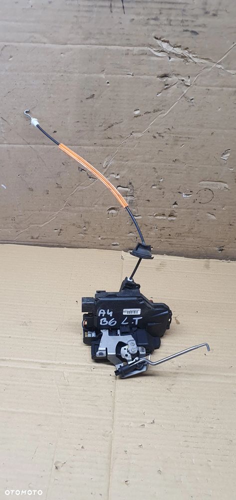 Zamek prawy tył tylny prawy Audi A4 B6 8E0839016C - 1