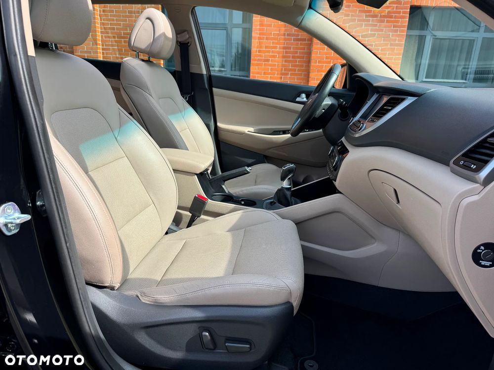 Hyundai Tucson - 12