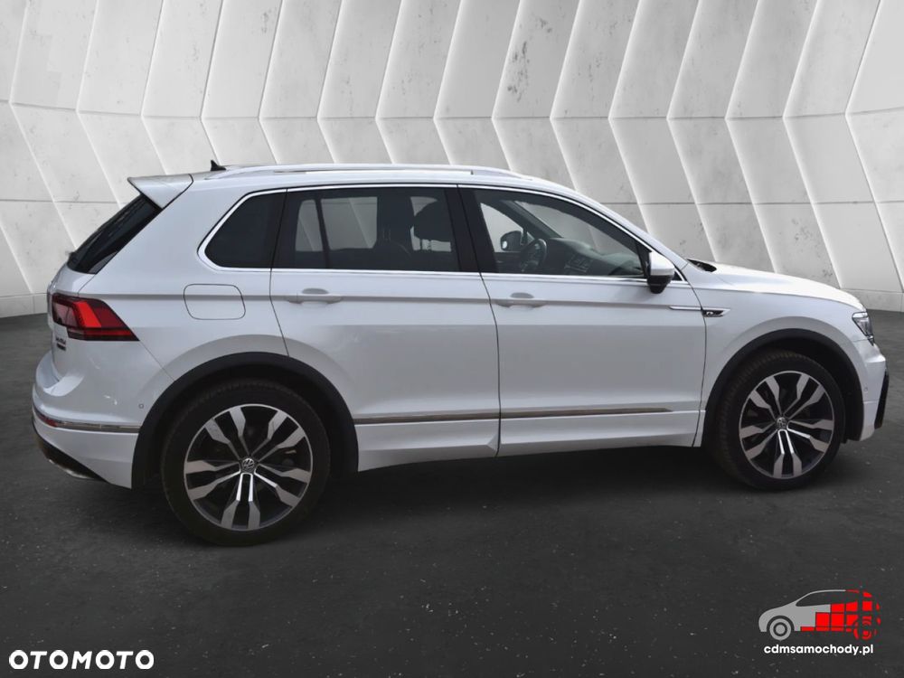 Volkswagen Tiguan - 11