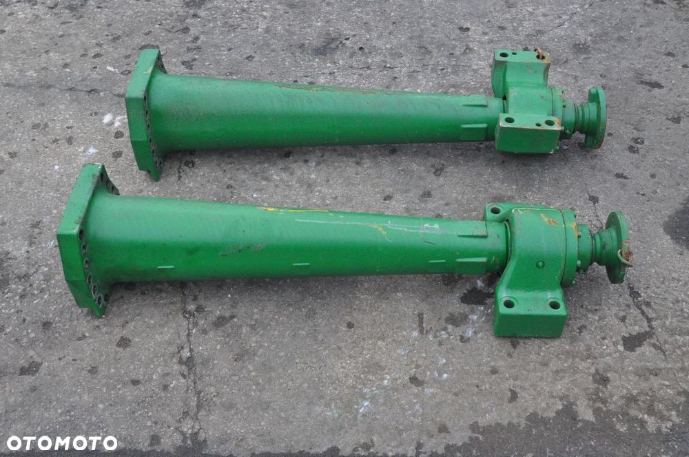 WAŁ NAPĘDOWY PRZYSTAWKA OBUDOWA JOHN DEERE 6215R 6150R 6155R NR L213777/L213495 - 1