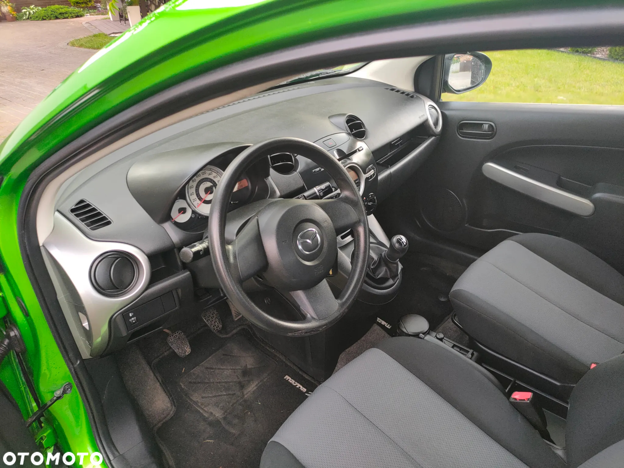 Mazda 2 1.3 Impuls - 16
