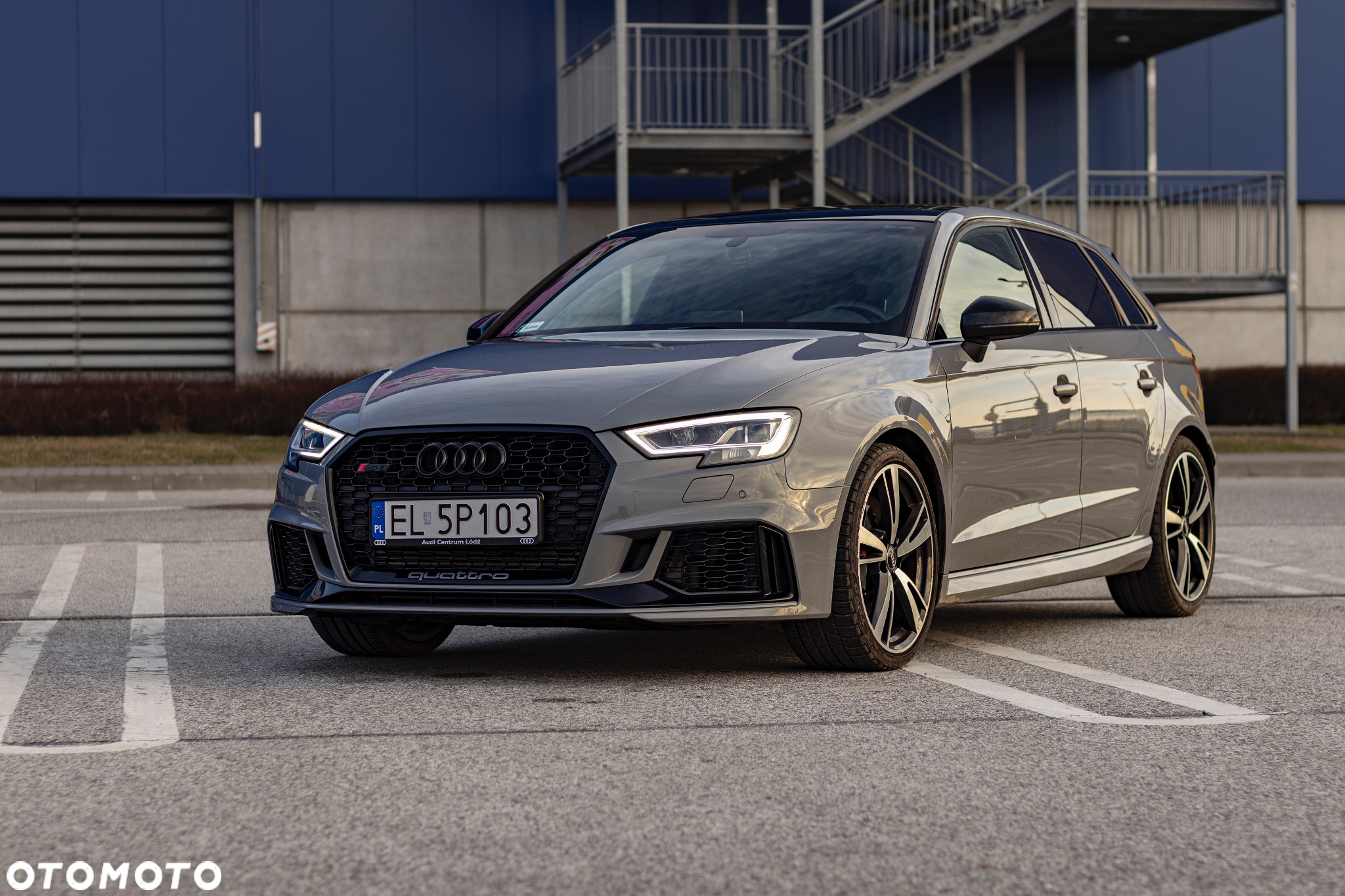Audi RS3 2.5 TFSI Quattro S tronic - 4