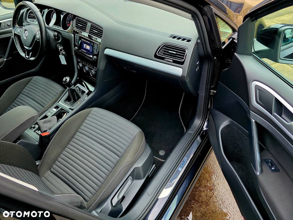 Volkswagen Golf 1.4 TSI BlueMotion Technology Lounge - 17