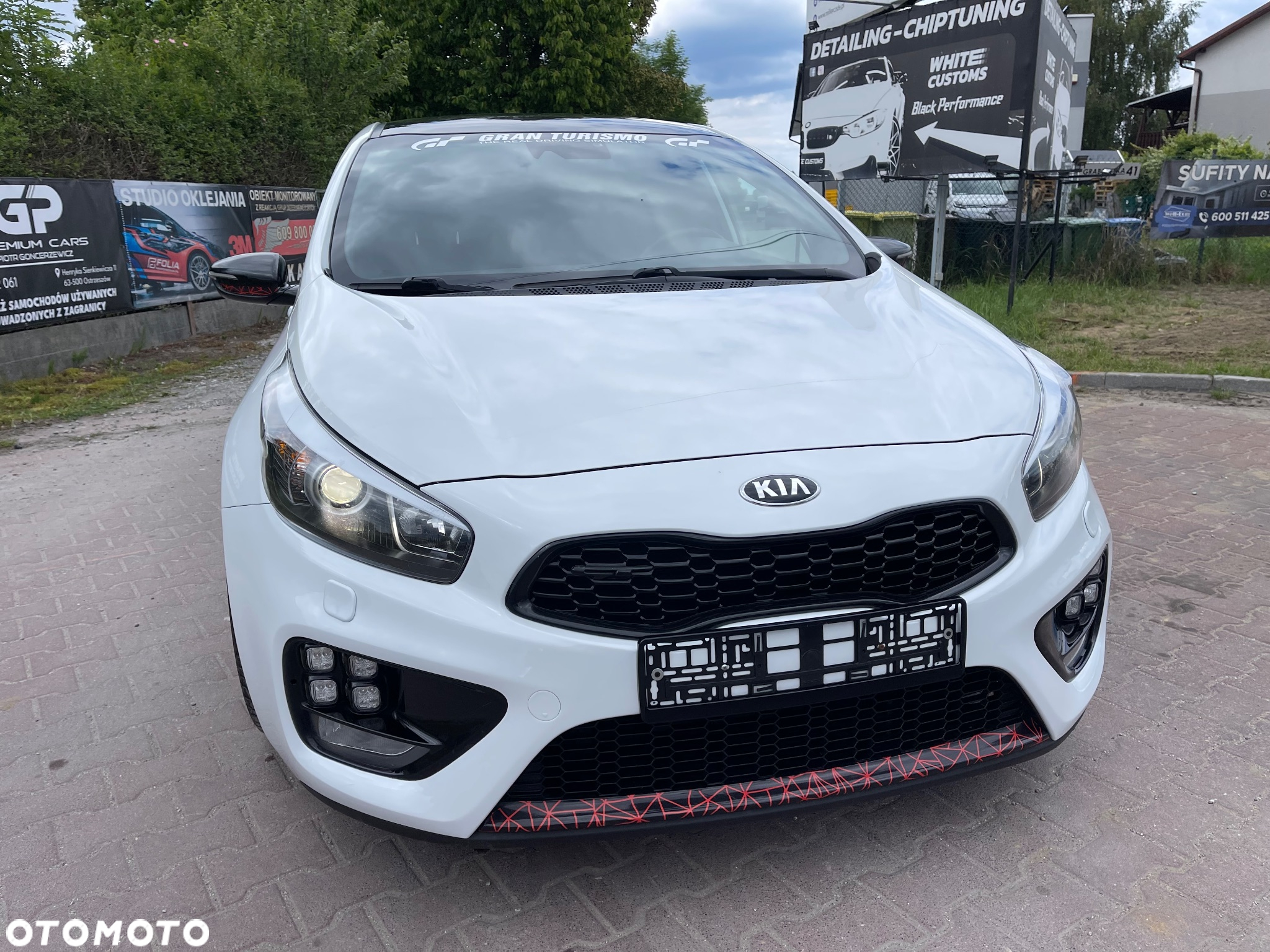 Kia Ceed 1.6 T-GDI GT-Track - 6