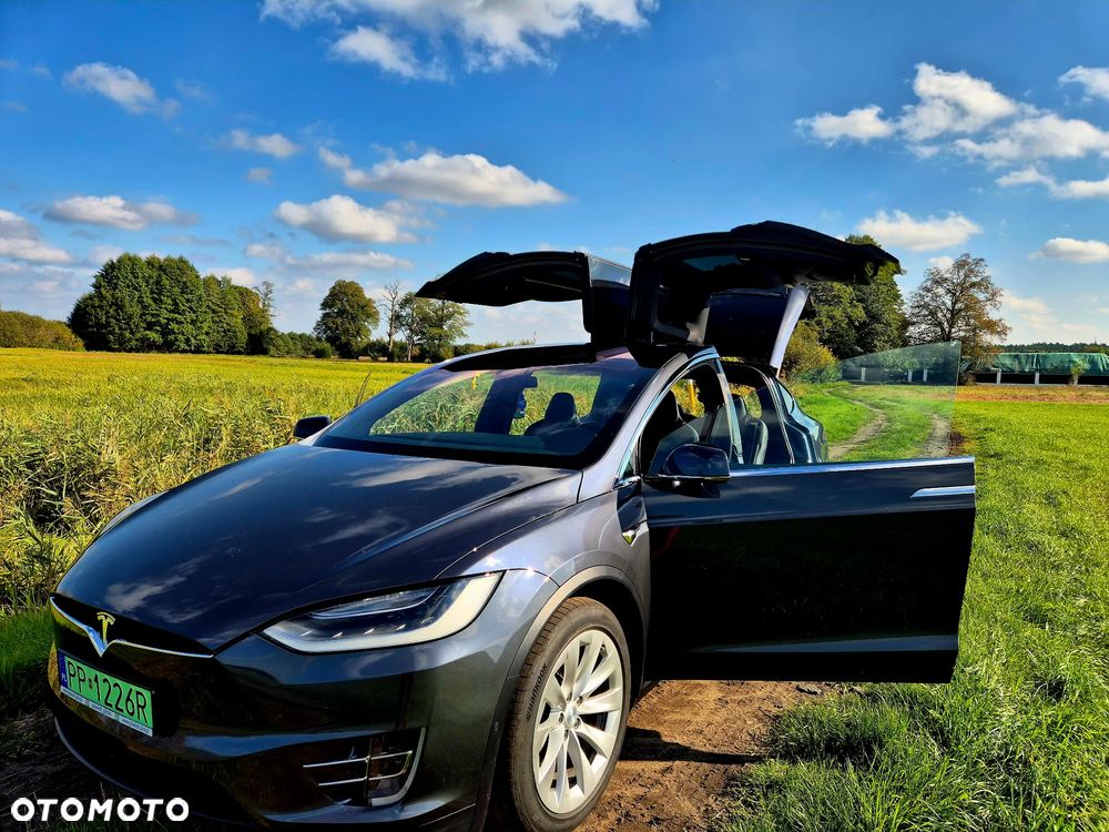 Tesla Model X Long Range Plus - 15