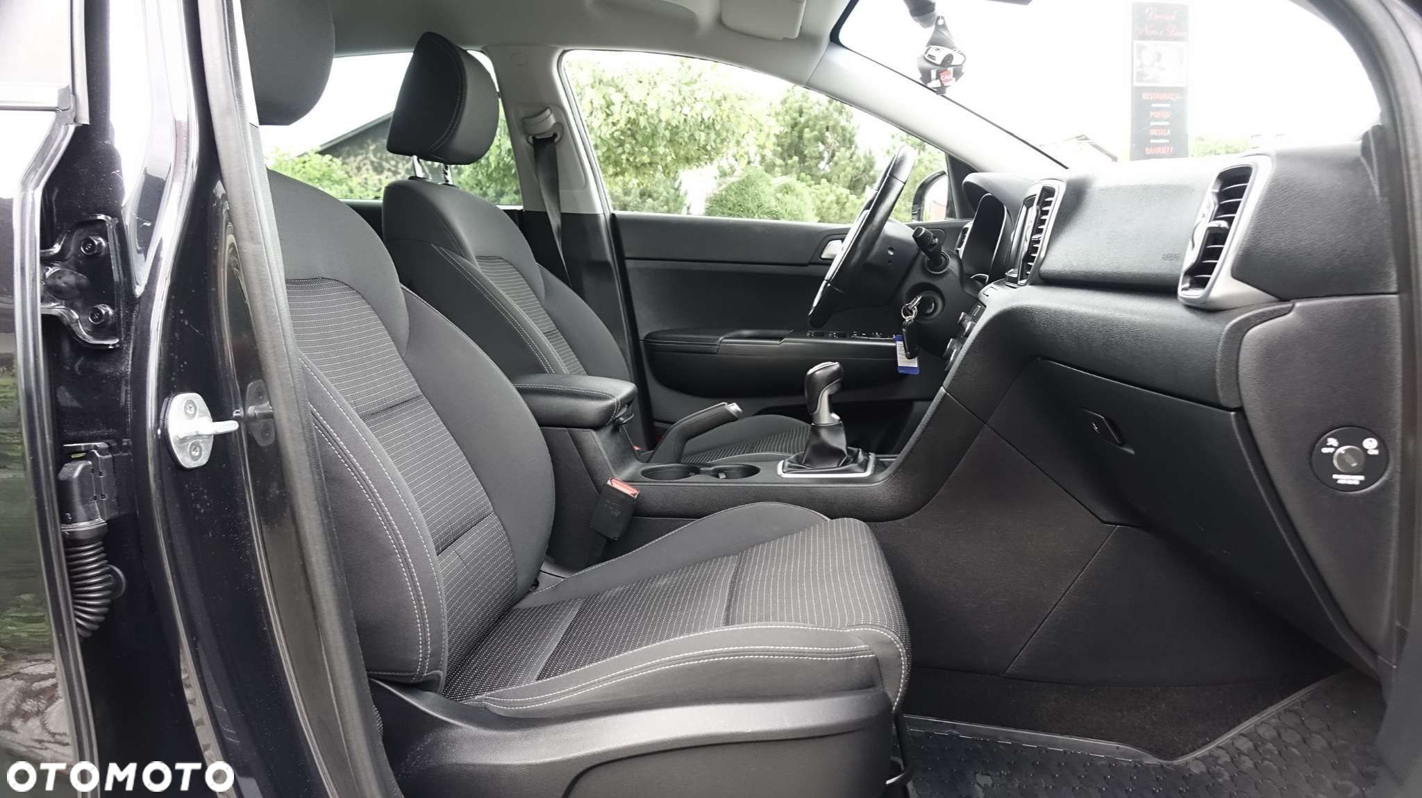 Kia Sportage 1.7 CRDI M 2WD - 31