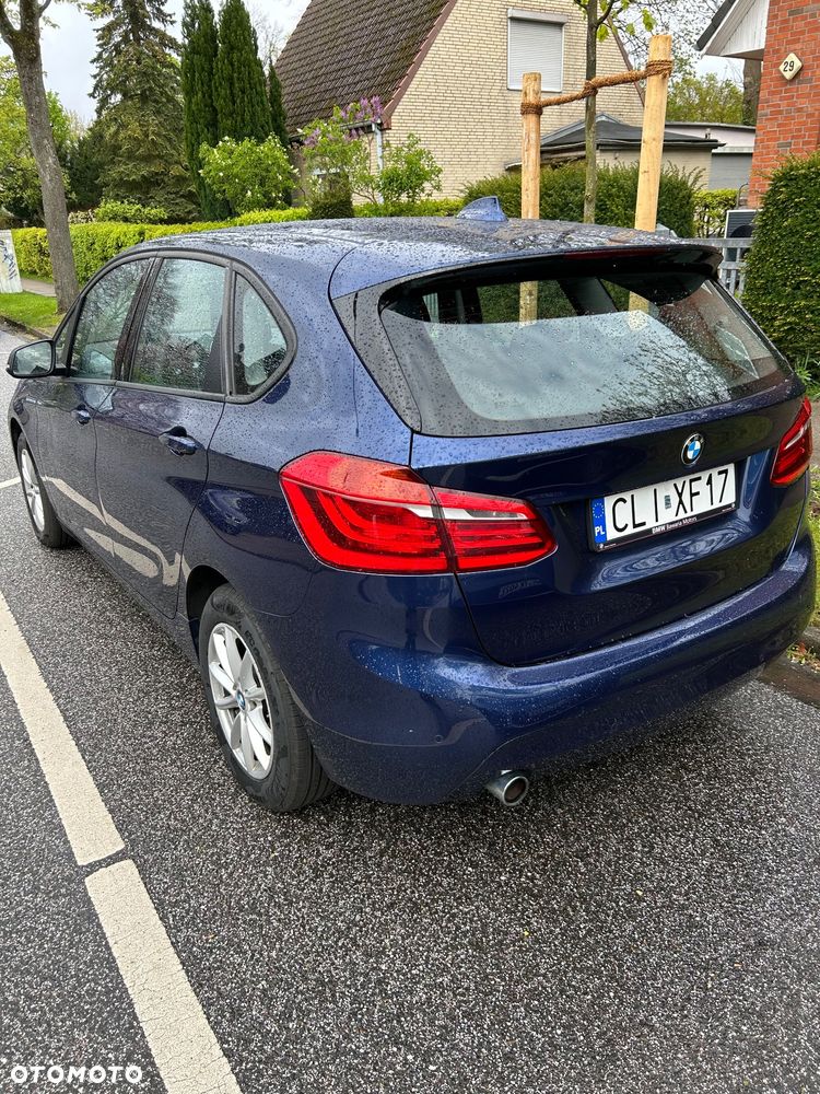 BMW Seria 2 218d - 2