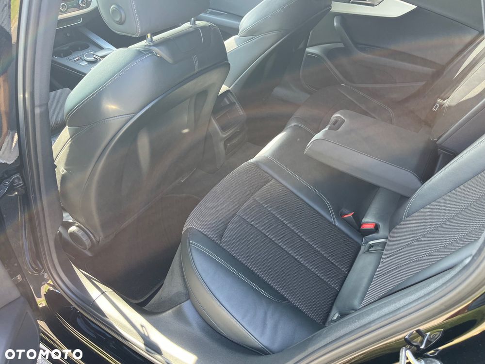 Audi A4 Avant 40 TDI quattro S tronic S line - 23