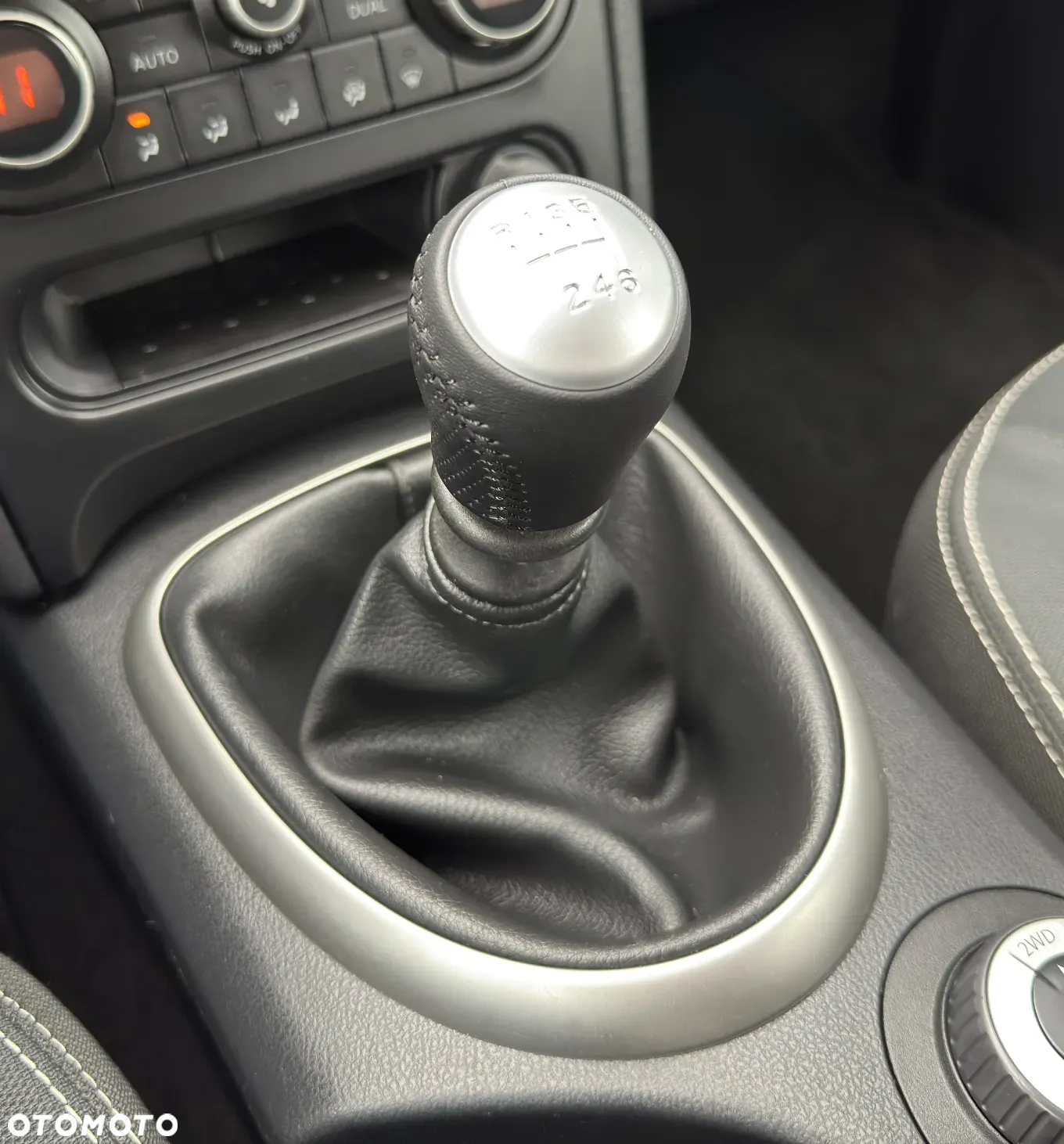 Nissan Qashqai 2.0 Tekna Premium - 26