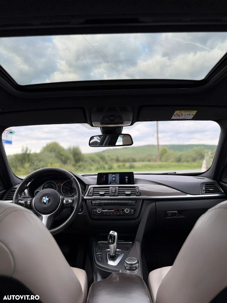 BMW Seria 3 320d Aut. - 15