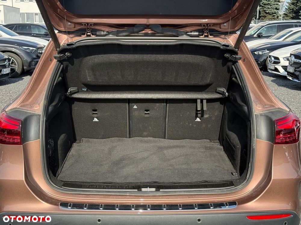 Mercedes-Benz GLA 220 mHEV 4-Matic AMG Line 8G-DCT - 29