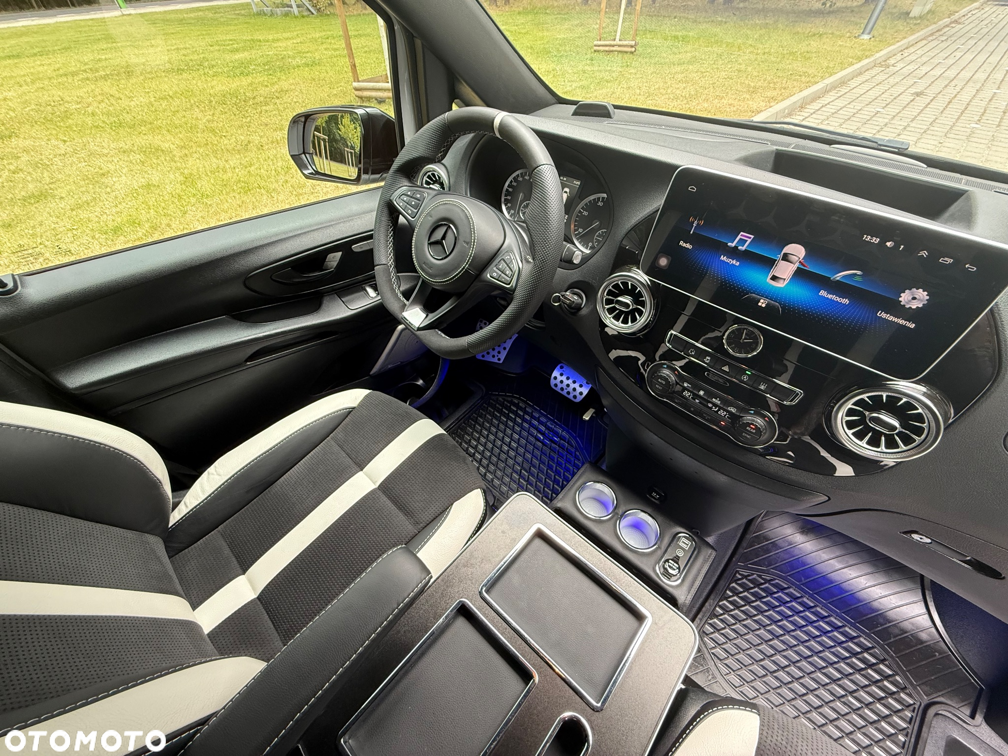 Mercedes-Benz Vito - 25