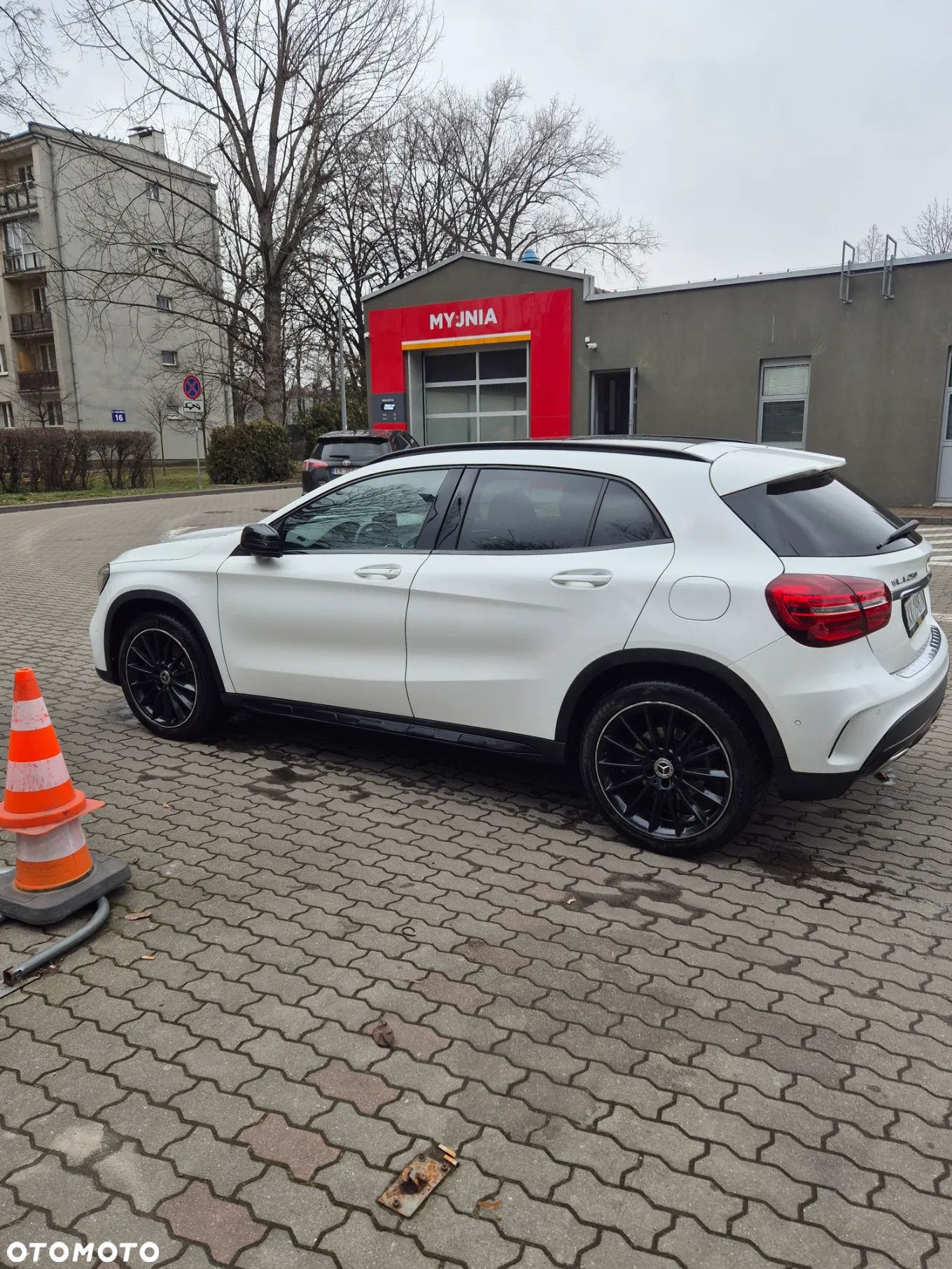 Mercedes-Benz GLA 250 4-Matic AMG Line