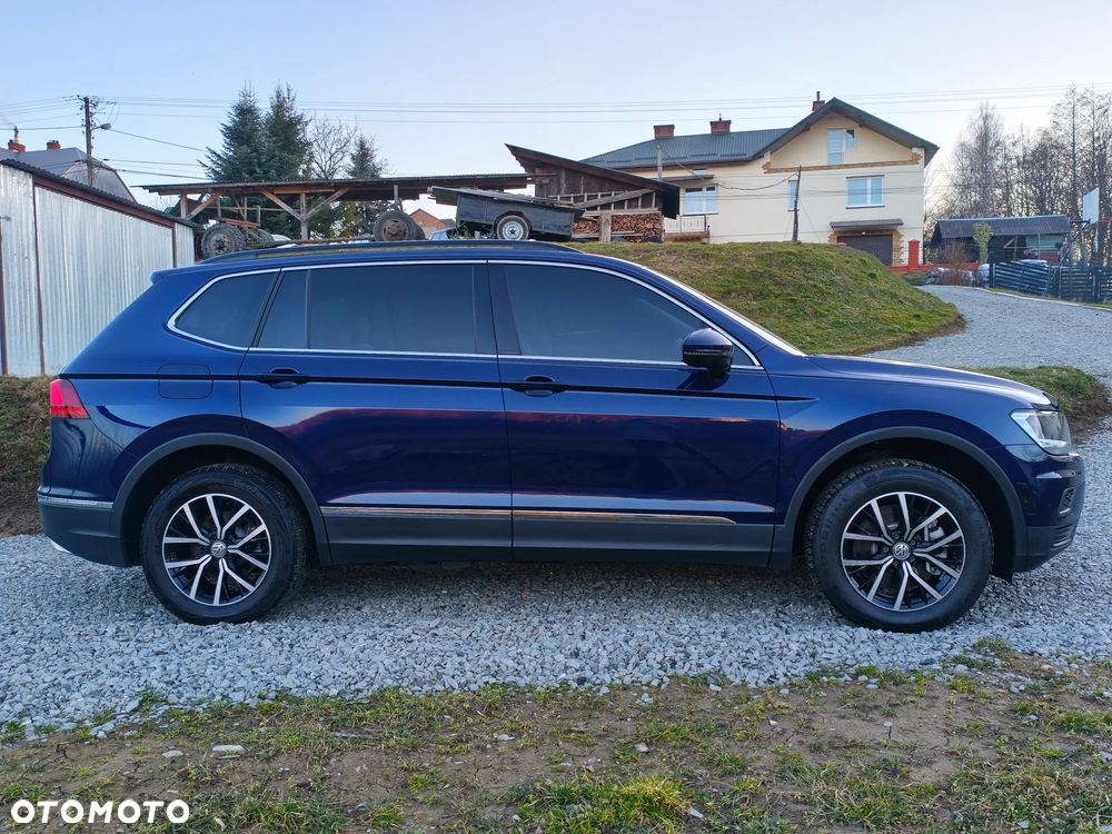Volkswagen Tiguan Allspace - 17