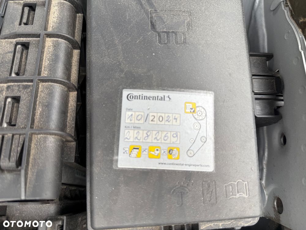 Skoda Superb Combi 1.6 TDI Ambition - 22