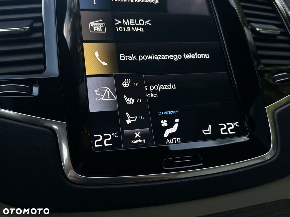 Volvo XC 90 - 31