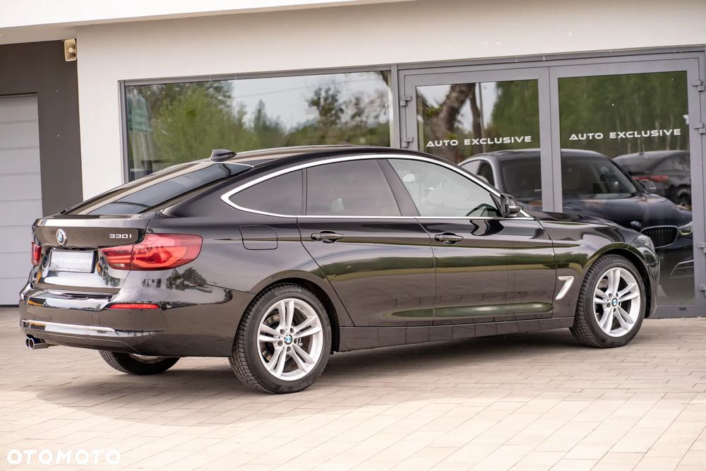 BMW 3GT 330i GPF xDrive Luxury Line sport - 24