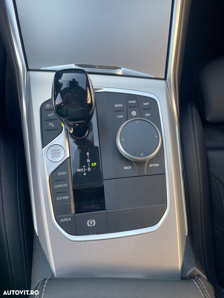 BMW M3 M340i xDrive AT MHEV - 11