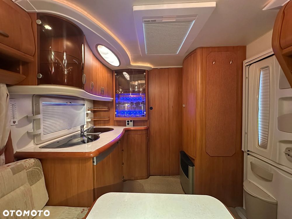 Hobby 460 UFE EXCELLENT z przedsionkiem Isabella. DMC 1300kg !!! - 13