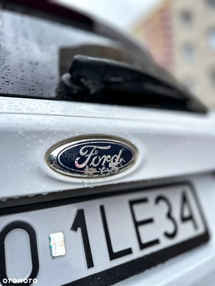Ford Focus 1.6 EcoBoost Titanium - 11