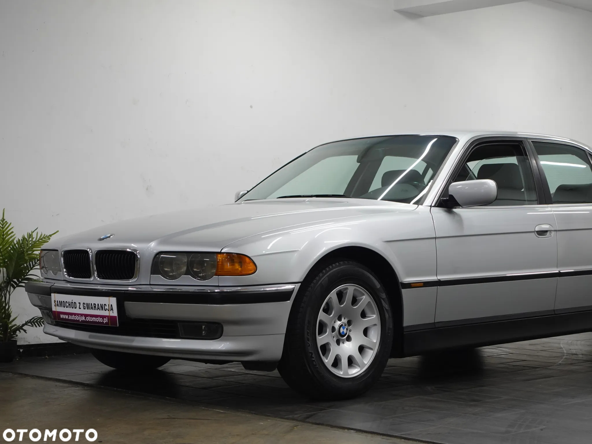 BMW Seria 7 728i - 16