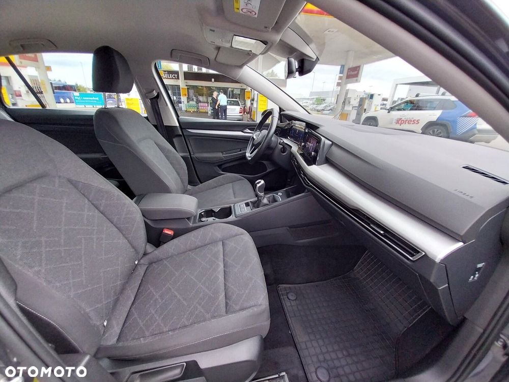 Volkswagen Golf - 5