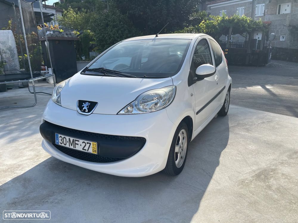 Peugeot 107 - 1