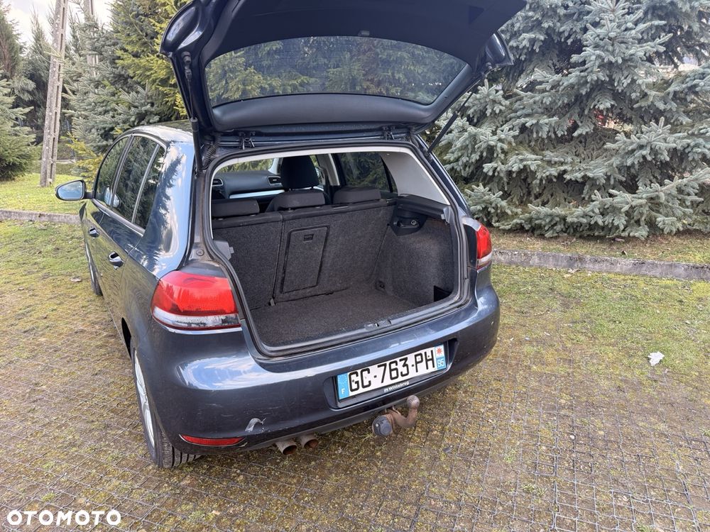Volkswagen Golf - 10