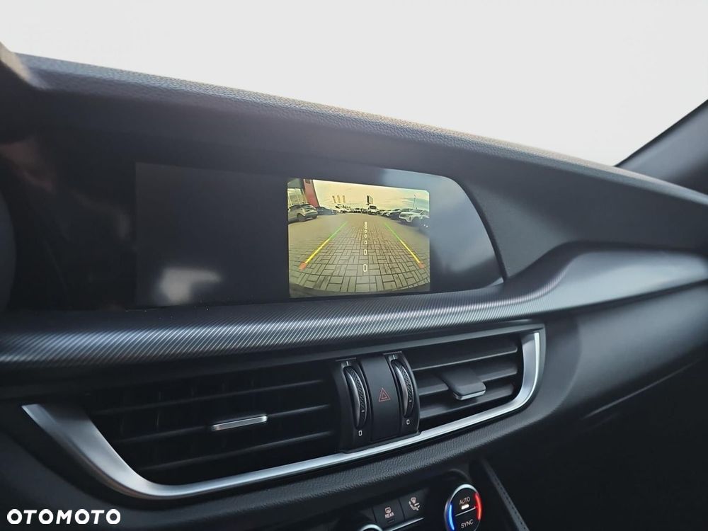 Alfa Romeo Stelvio 2.0 Turbo Sprint Q4 - 21