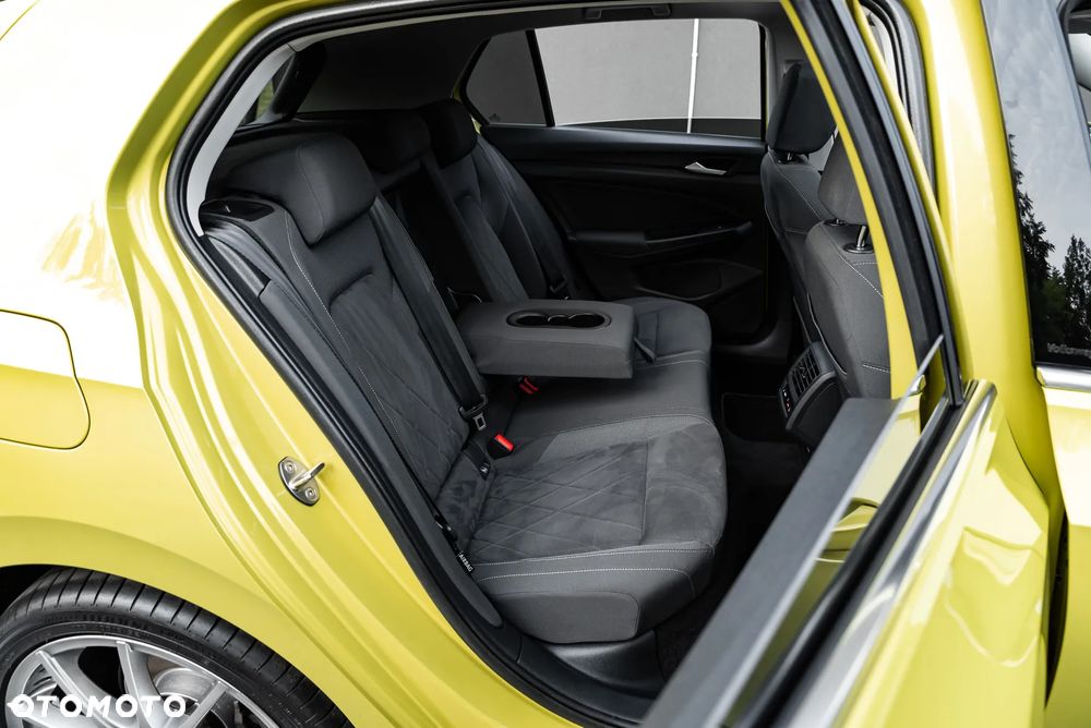 Volkswagen Golf - 15