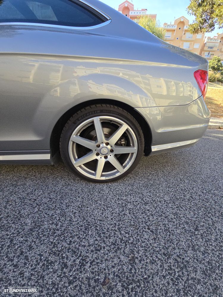 Mercedes-Benz C 250 CGi BE - 29