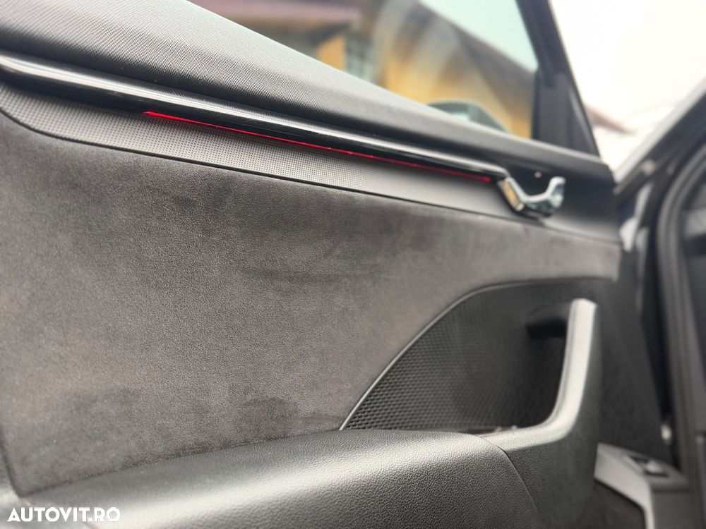 Skoda Octavia 2.0 TDI DSG RS Plus - 19