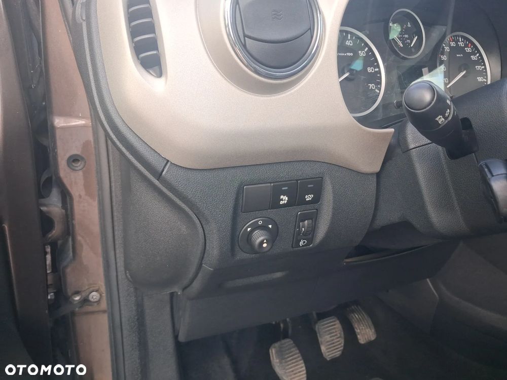 Peugeot Partner 90 Quiksilver - 25