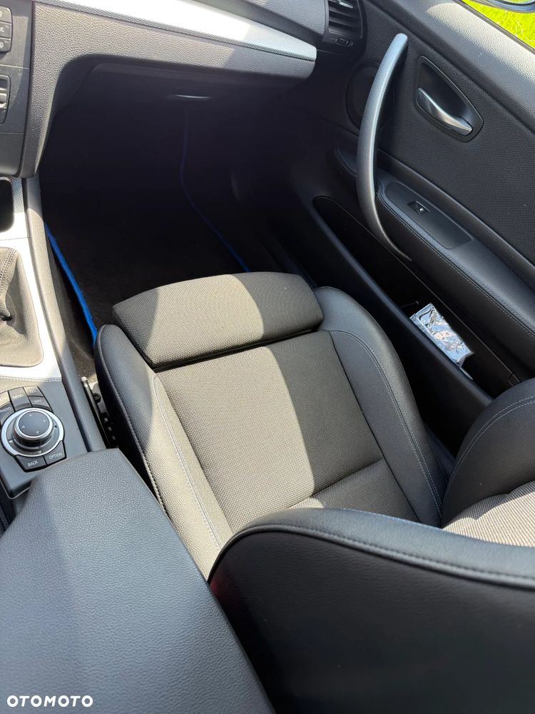 BMW Seria 1 118d - 12