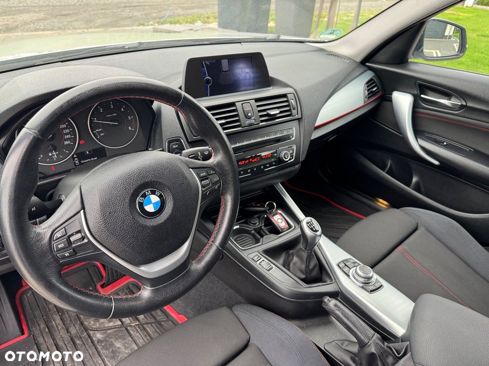 BMW Seria 1 118d Sport Line - 17