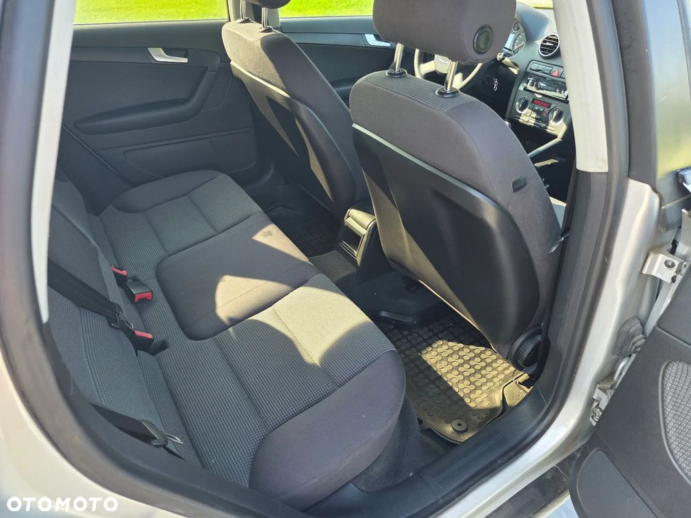 Audi A3 Sportback 2.0 TDI DPF Ambition - 17