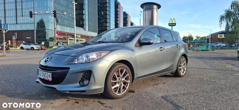 Mazda 3 1.6 Navi + - 1