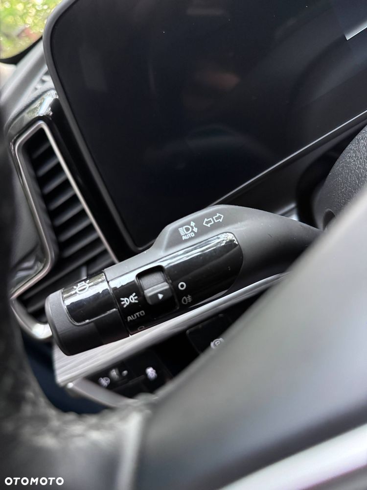 Kia Sportage 1.6 CRDI MHEV Business Line 2WD DCT - 37