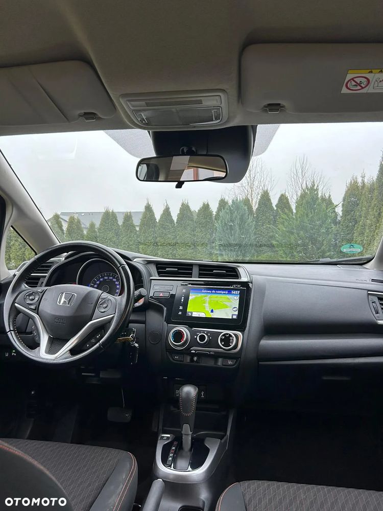 Honda Jazz 1.5 i-VTEC CVT Dynamic - 15